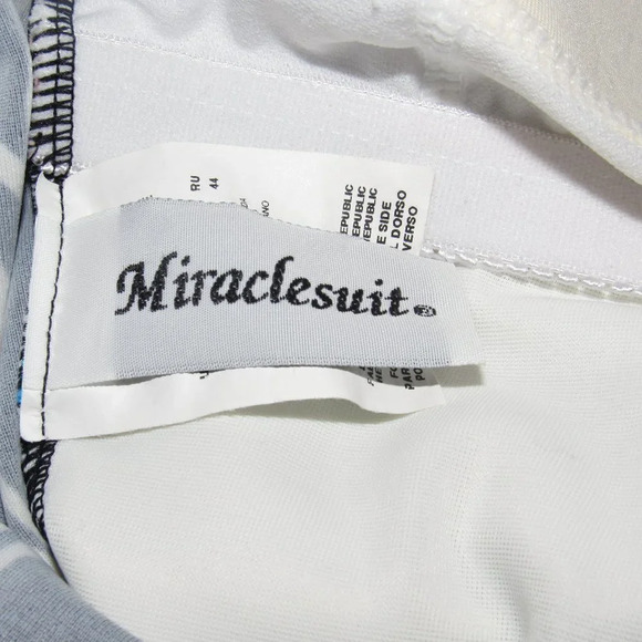 MIRACLESUIT Black White Print One-piece Slimming Swimsuit Size 8 - Picture 4 of 5